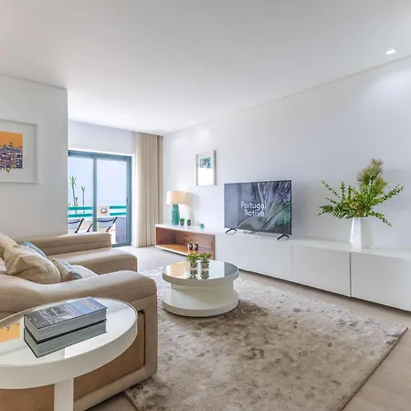 Apartment Sunset Cliffs With Ocean View By Portugal Active