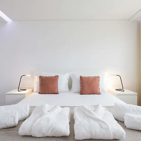 Apartment Sunset Cliffs With Ocean View By Portugal Active *